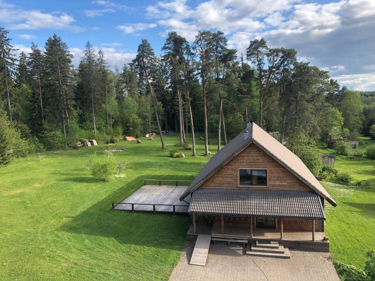 Kivimaee Turismitalu Hostel Taagepera Exterior foto